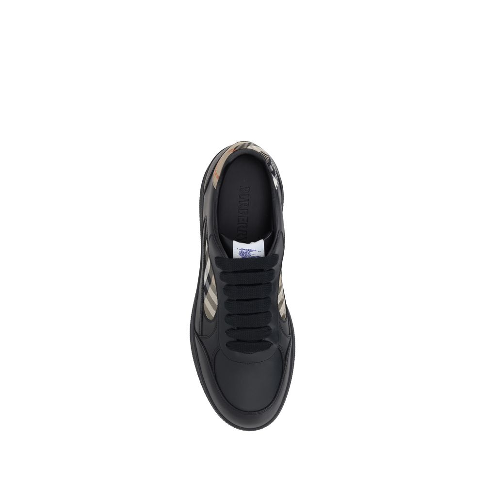 Burberry Schwarze Sneaker aus Kalbsleder (Bos Taurus) mit niedrigem Schaft