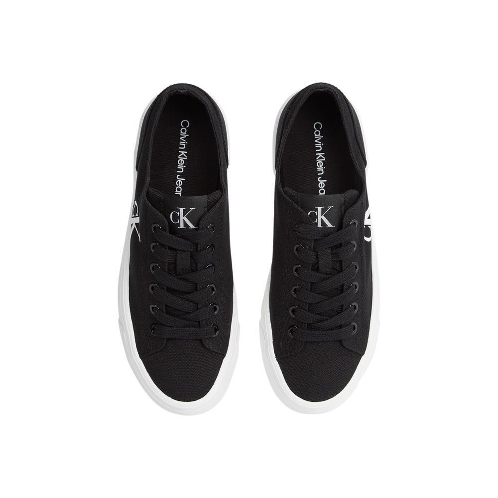 Calvin Klein Jeans Schwarz-weiße Plateau-Sneaker aus recycelter Baumwolle