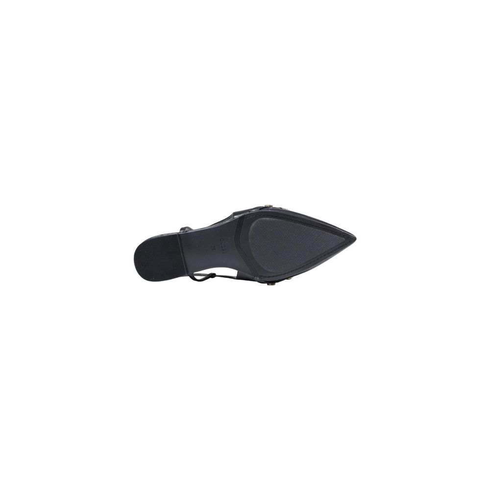 Guess Schwarze Plateauschuhe aus Synthetik