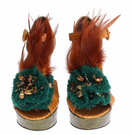 Dolce & Gabbana – Orangefarbene Plateau-Sandalen aus Leder mit Kristallen