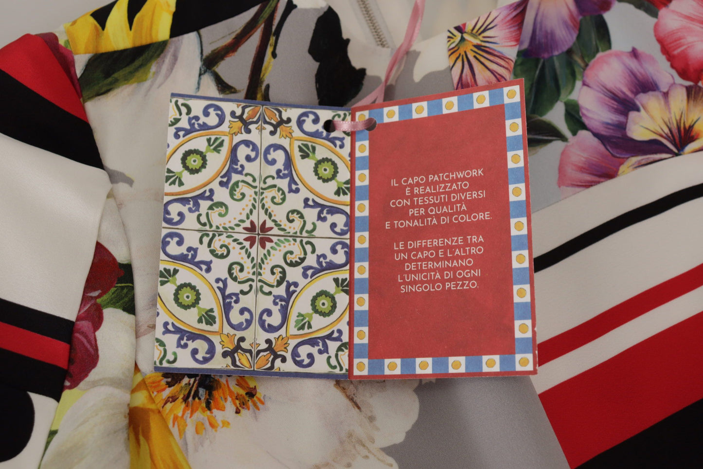 Dolce & Gabbana Mehrfarbiges Charmeuse-Etuikleid aus Jaquard-Pachwork mit Blumenmuster