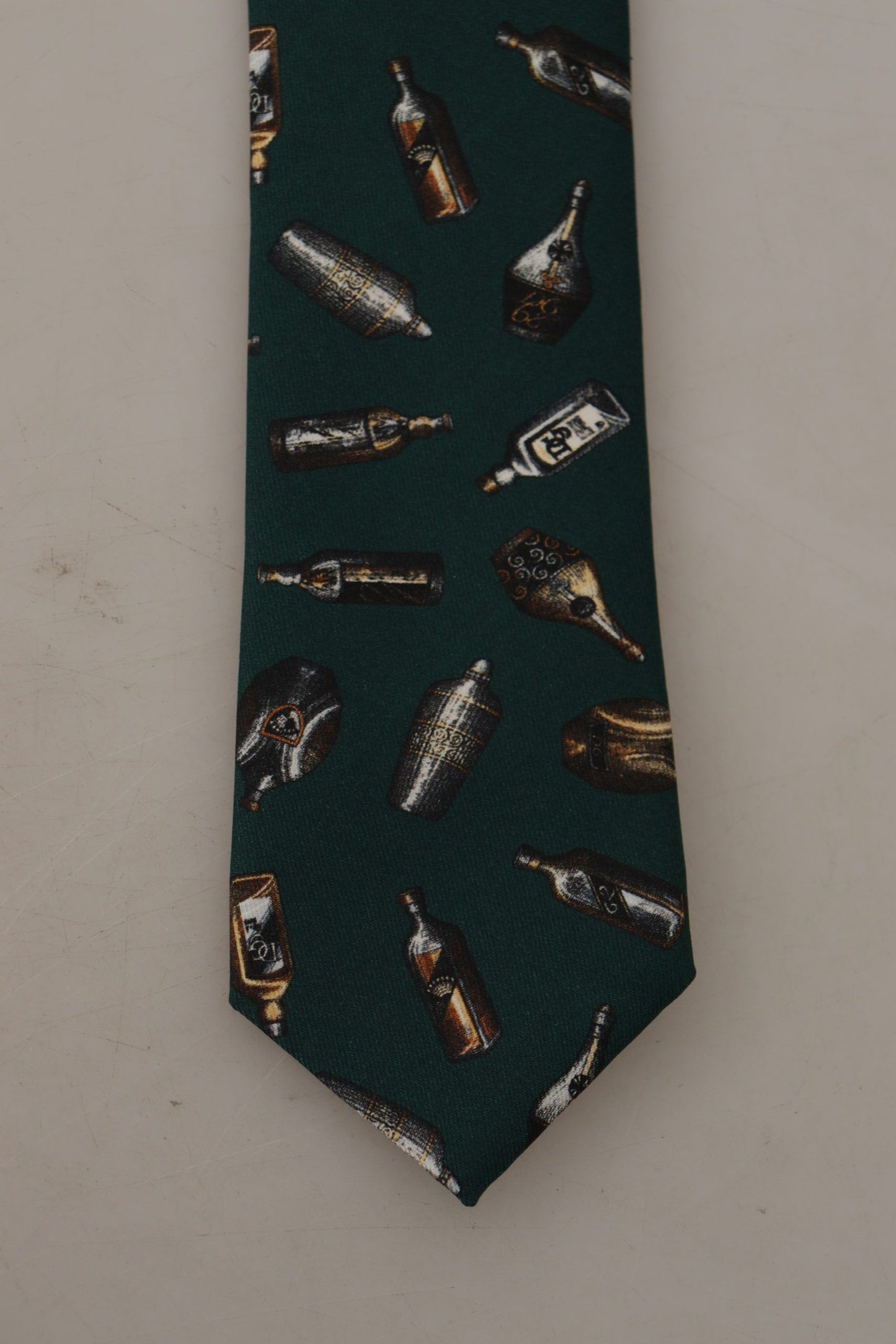Dolce & Gabbana Schwarze Seidenkrawatte mit Fantasy-Print und verstellbarem Flaschenmotiv