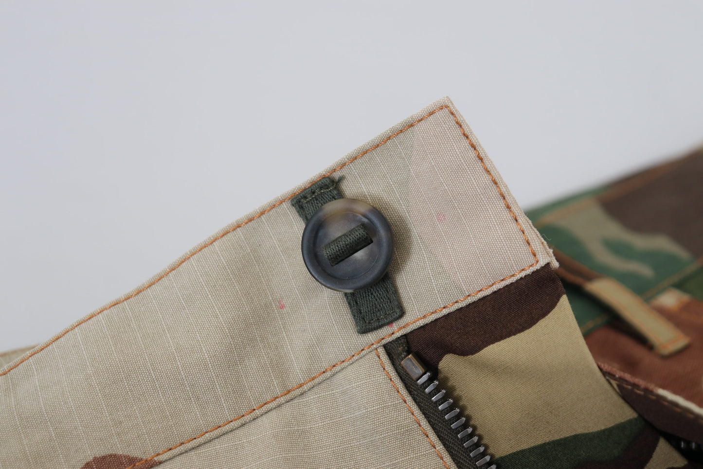 Dolce & Gabbana Mehrfarbige Herren-Jeans aus Seiden-Patchwork