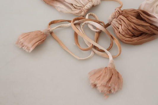 وشاح فولارد من الحرير متعدد الألوان من إيرمانو شيرفينو