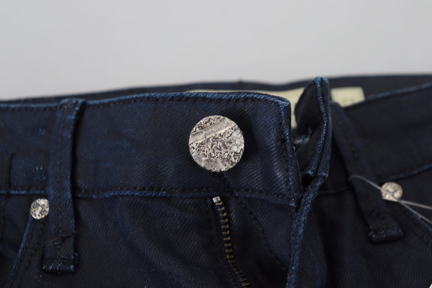 Acht Blaue Skinny-Jeans aus Baumwolle mit niedriger Taille für Damen