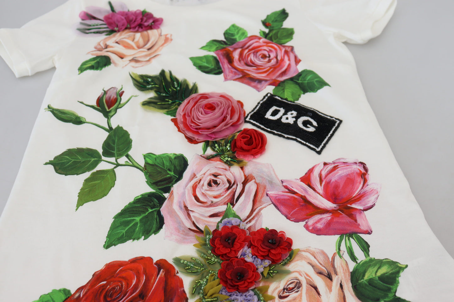 Dolce & Gabbana – Kurzärmliges Oberteil mit weißem Rosen-DG-Logo-Print