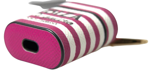 Dolce & Gabbana – Airpods-Hülle aus Dauphine-Leder mit Logo in Fuchsia