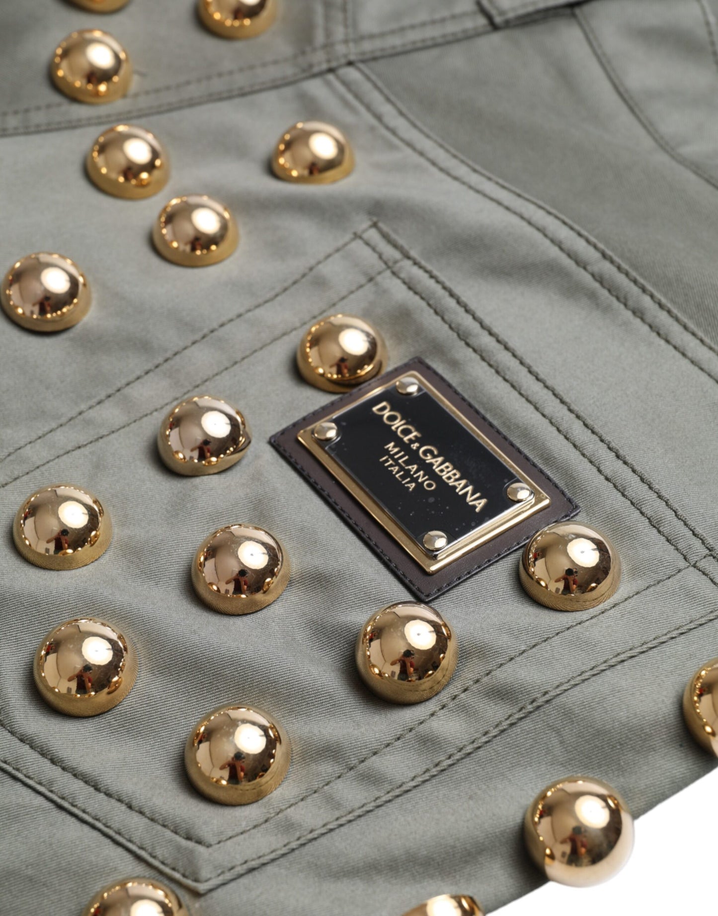 Dolce & Gabbana – Grüne Hotpants-Shorts aus Baumwolle mit Verzierung und hoher Taille