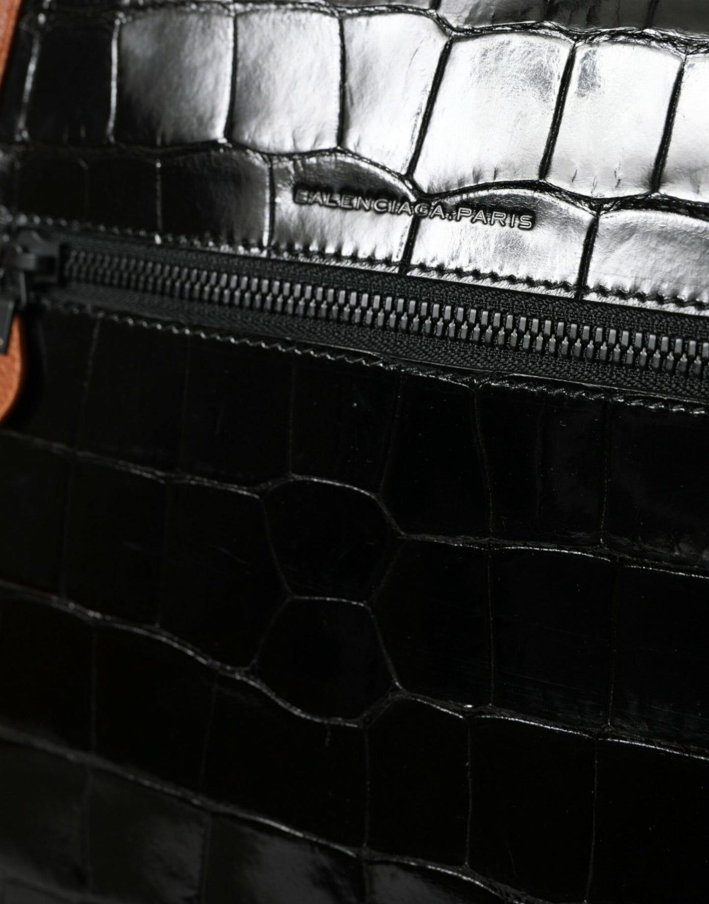 Balenciaga Schwarz Braun Exotisches Hautleder Vertikale Umhängetasche