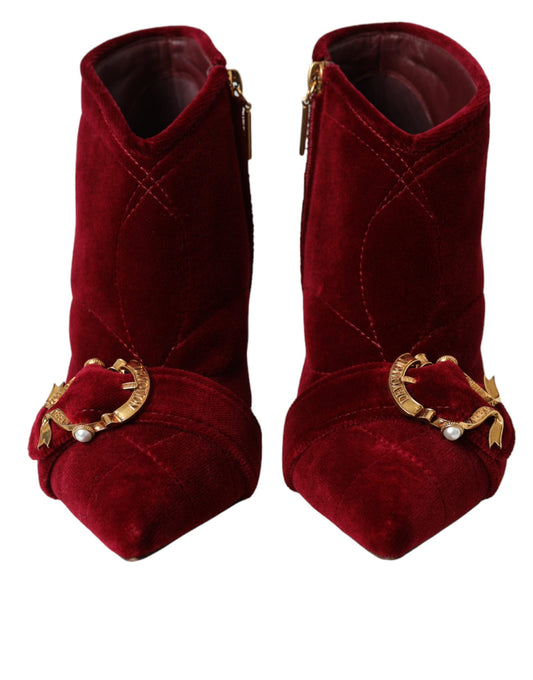 Dolce & Gabbana Dunkelrote Samtstiefel mit Schnalle