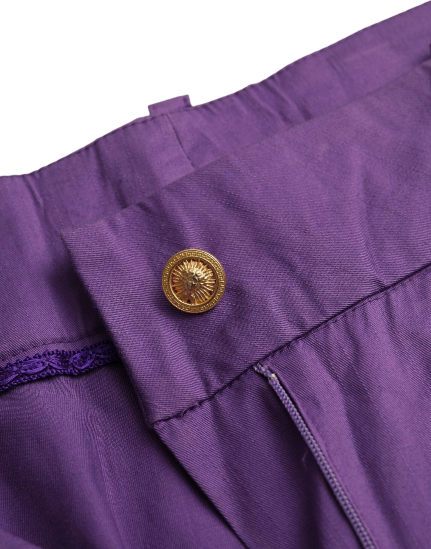 BENCIVENGA – Lilafarbene, gerade, verkürzte Hose aus Baumwolle mit mittlerer Taille