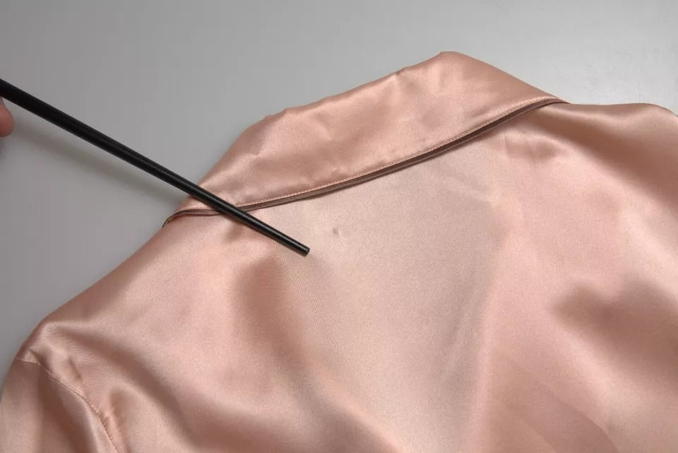 Dolce & Gabbana – Pyjama-Bluse aus Seide mit langen Ärmeln und Logo in Rosa