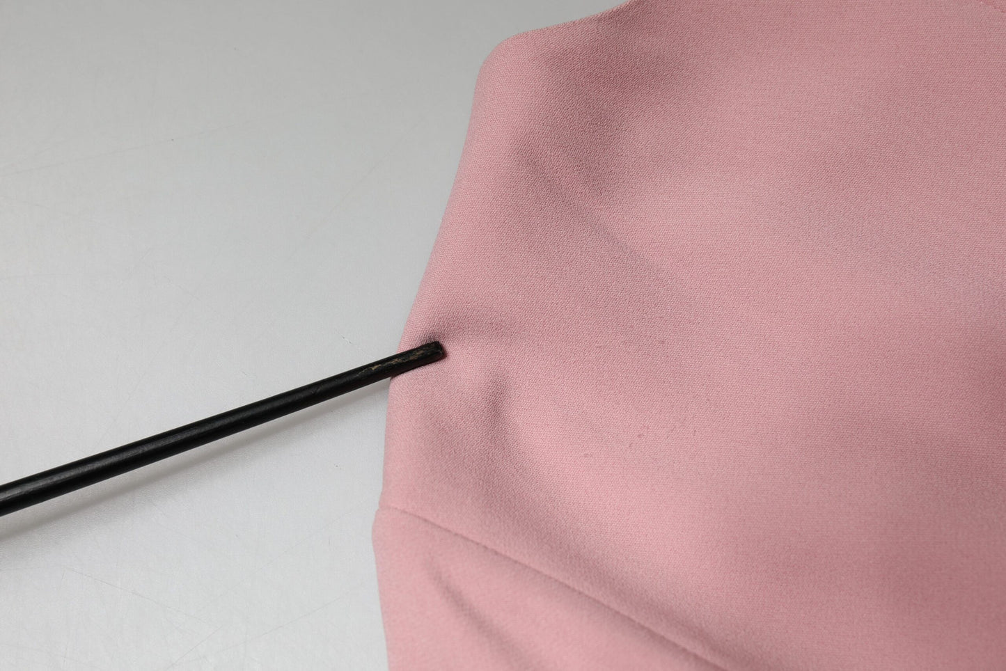 Dolce & Gabbana – A-Linien-Kleid aus Viskose mit 3/4-Ärmeln in Rosa