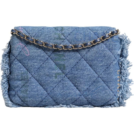 Chanel Denim Mood Flap Micro-Schultertasche mit Logo-Print und Fransen