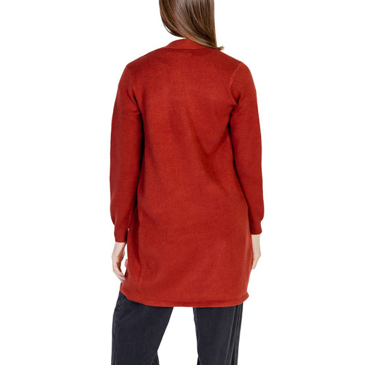 Vero Moda – Rote Viskose-Strickjacke