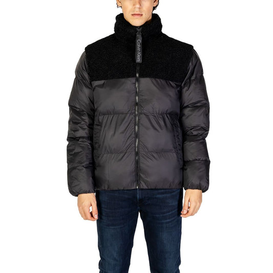 Calvin Klein Jeans – Schwarze Jacken und Mäntel aus recyceltem Polyester