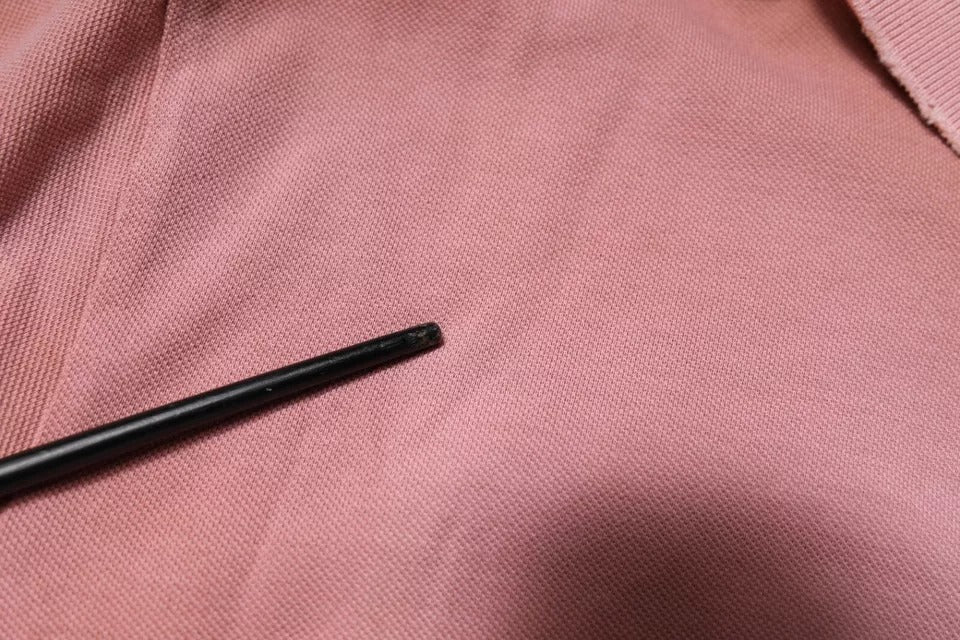 Dolce & Gabbana – Kurzärmliges Poloshirt mit rosa Kronenkragen