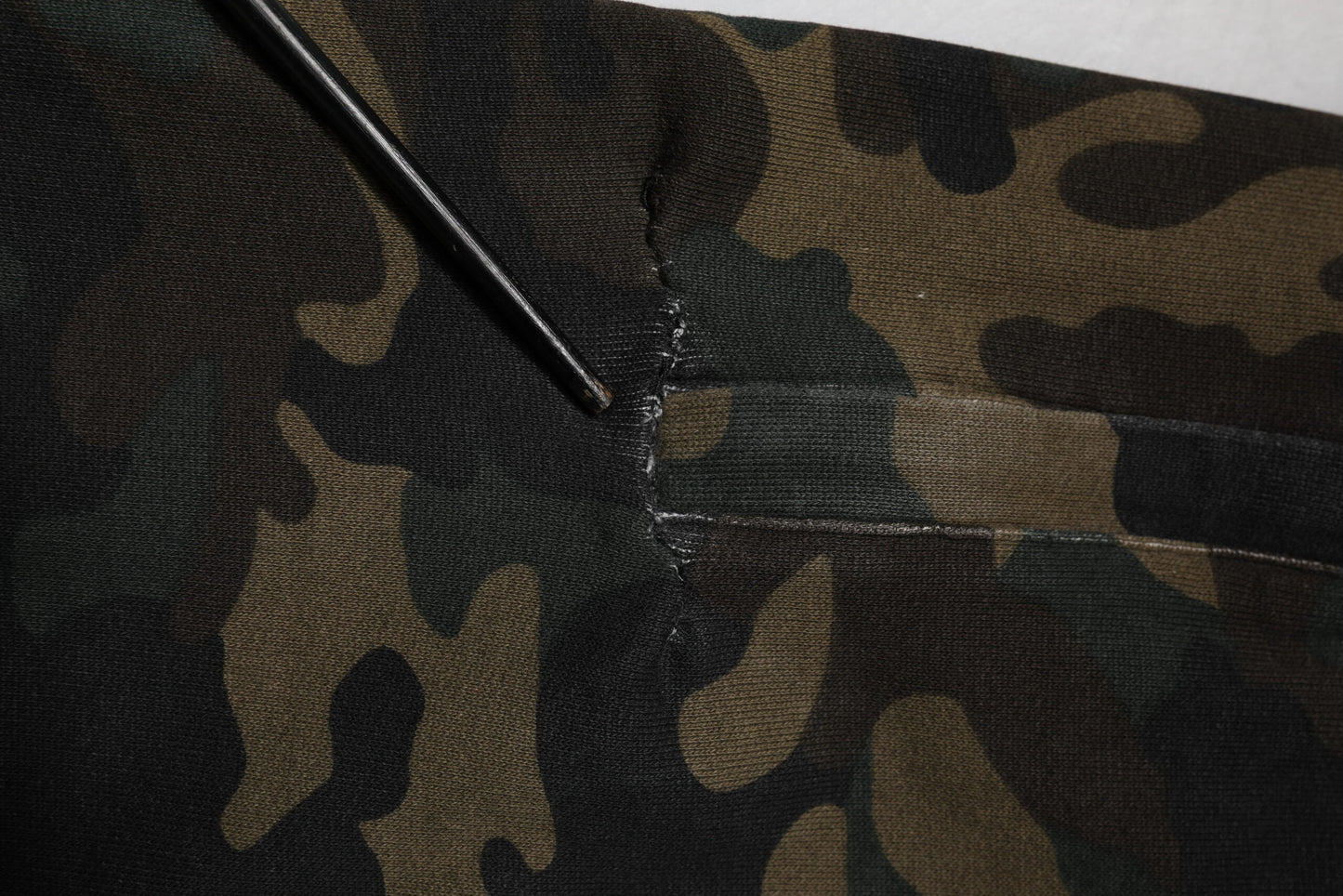 Dolce & Gabbana – Jogginghose mit mehrfarbiger Camouflage-Optik