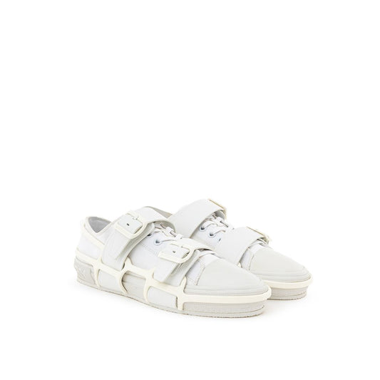 Burberry Weiße Baumwoll-Sneaker im sportlichen Stil