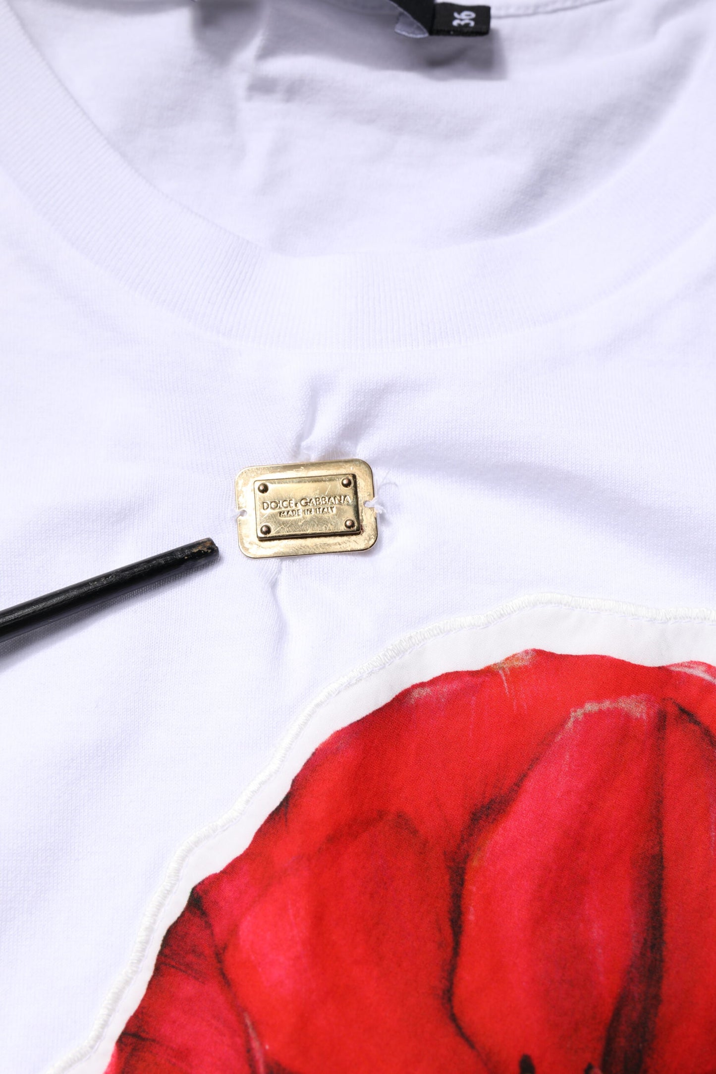 Dolce & Gabbana – Weißes Baumwoll-T-Shirt mit Rundhalsausschnitt und Blumendruck