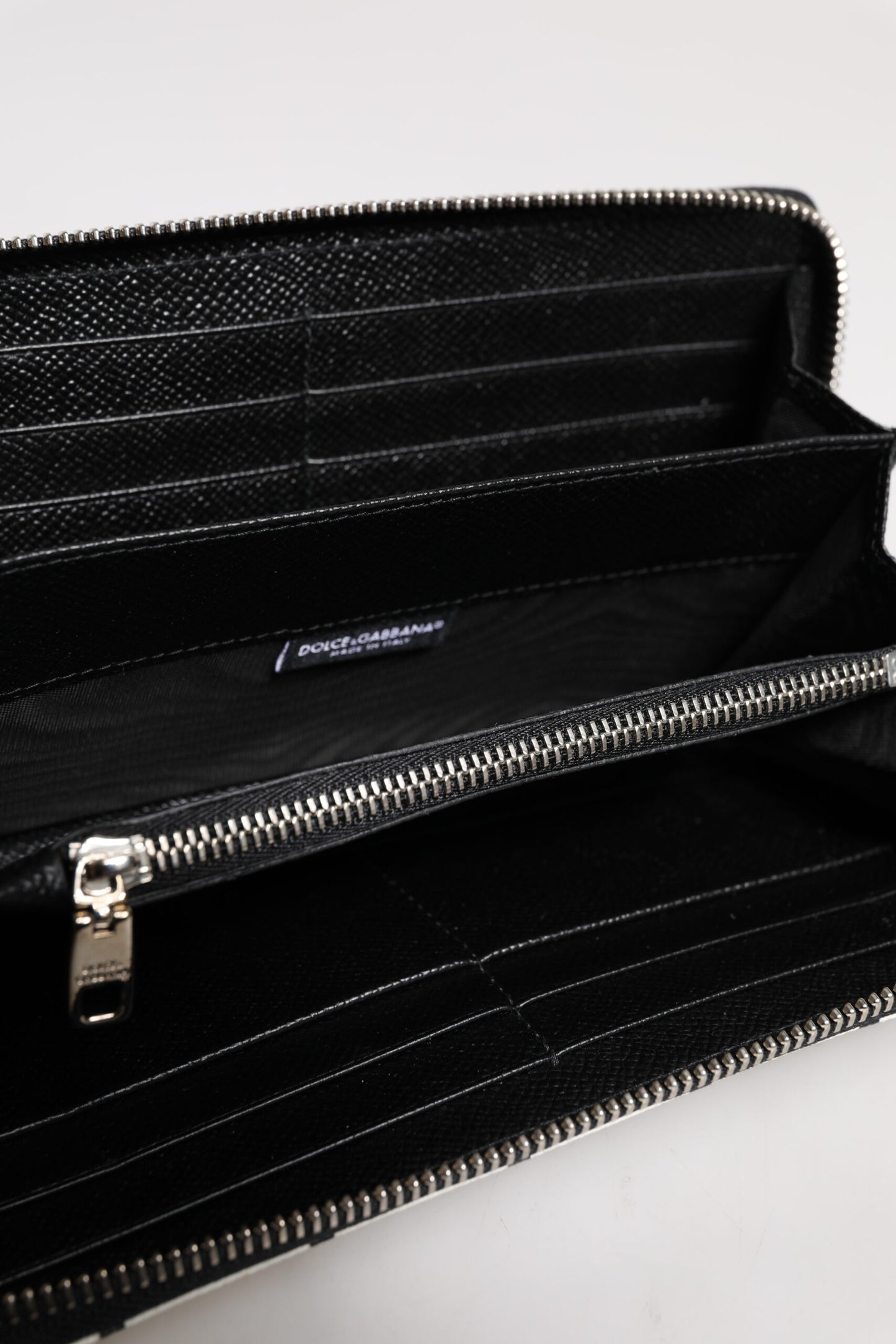 Dolce & Gabbana – DG Crown Royals – Continental-Geldbörse aus weißem Leder mit Rundum-Reißverschluss