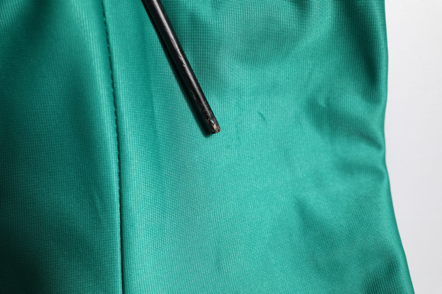 Dolce & Gabbana, mehrfarbige Windjacke mit durchgehendem Reißverschluss