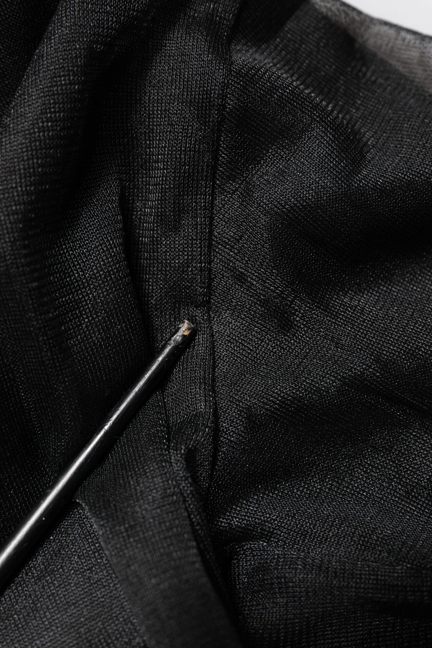 Dolce & Gabbana – Schwarzer Strickpullover mit Rundhalsausschnitt und Logo