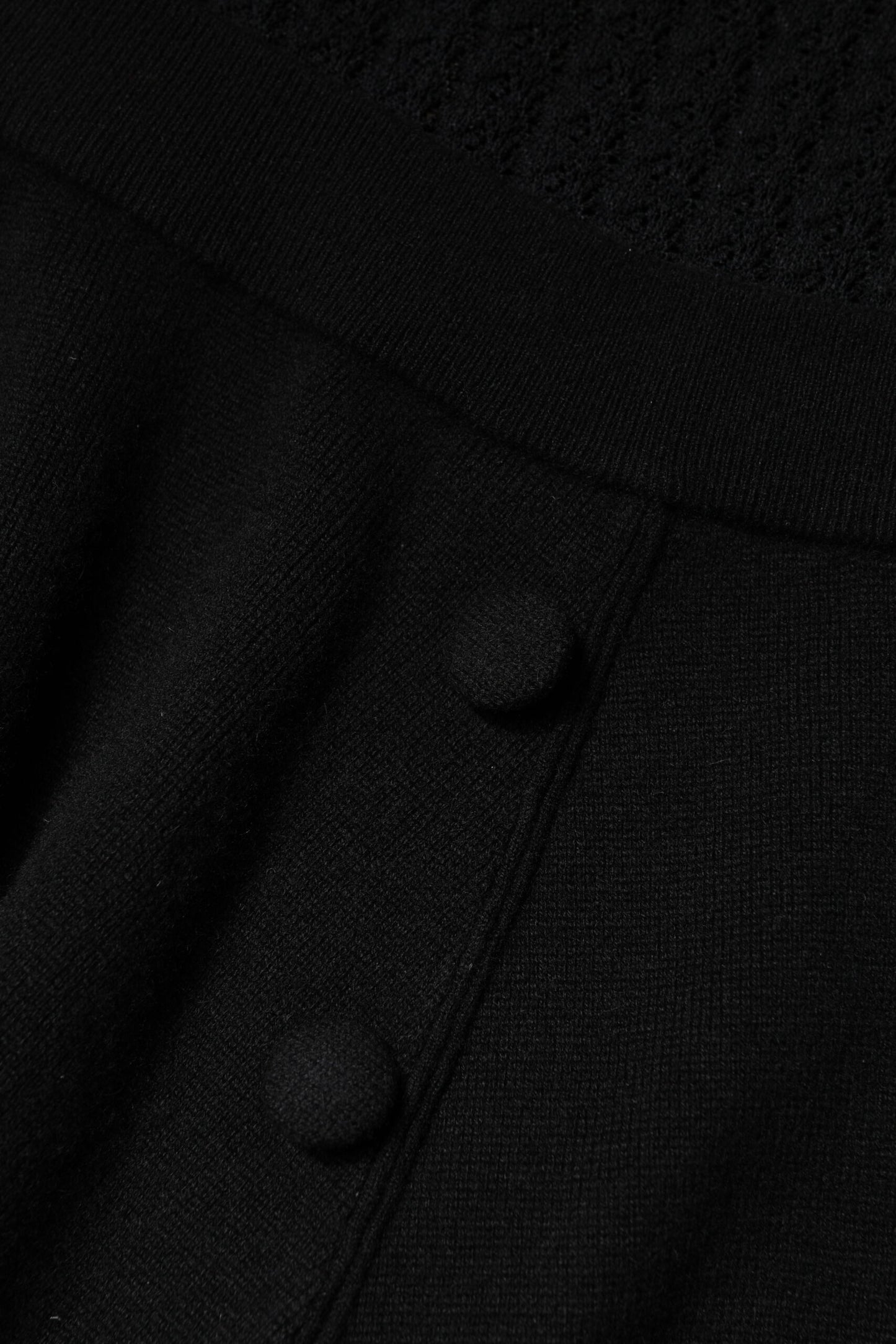 Dolce & Gabbana – Schwarzes, langärmliges A-Linien-Midikleid aus Kaschmir