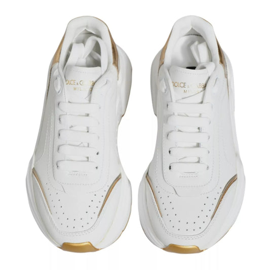 Dolce & Gabbana Daymaster Low Top Sneakers in Weißgold