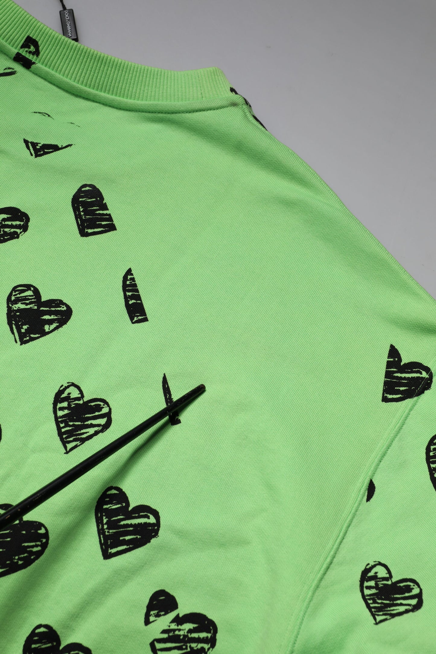 Dolce & Gabbana Pullover mit Rundhalsausschnitt und grünem Herz-Print