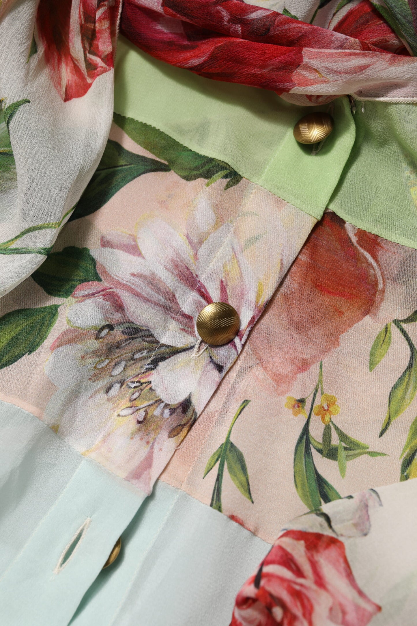 Dolce & Gabbana – Mehrfarbiges, langärmliges Oberteil mit Blumen-Patchwork