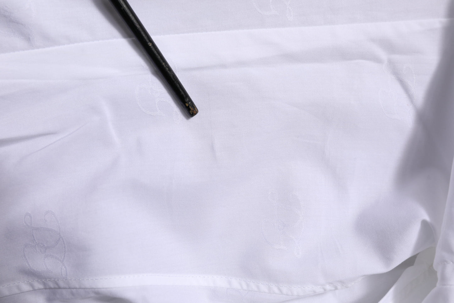 Dolce & Gabbana – Weißes, langärmliges, formelles Hemd aus Baumwolle in GOLD