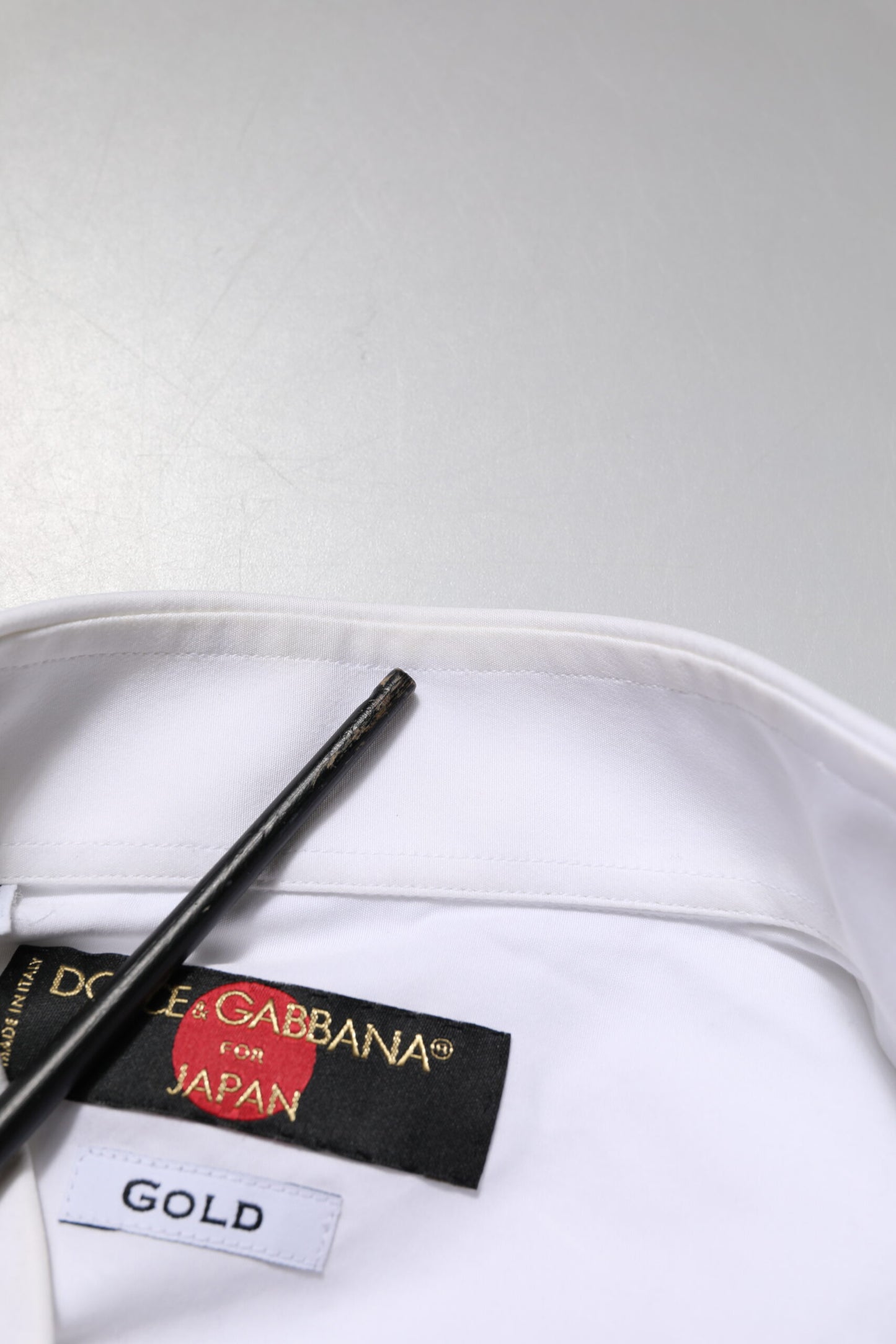 Dolce & Gabbana – Weißes, GOLDfarbenes, formelles Baumwollhemd mit Latz