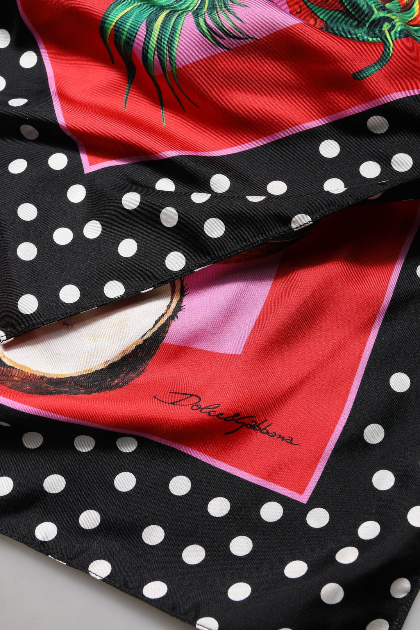 Dolce & Gabbana – Mehrfarbiges Neckholder-Crop-Top für Party und Abend