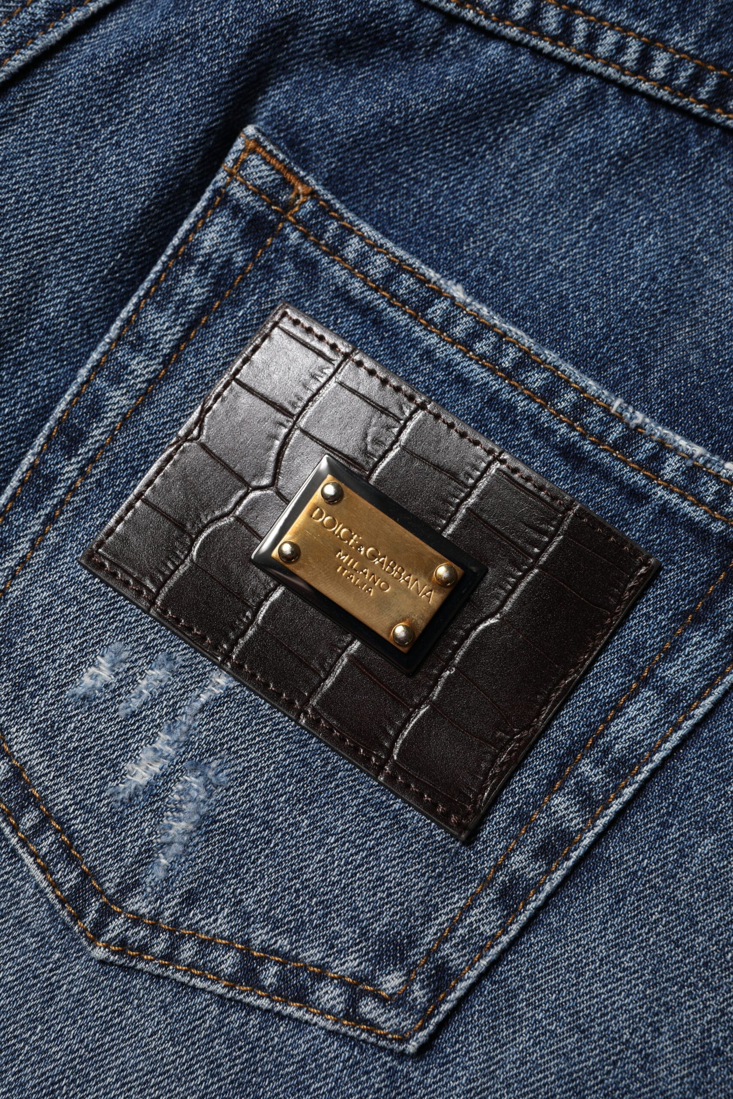 Dolce & Gabbana Blaue Bermudashorts aus zerfetztem Baumwolldenim