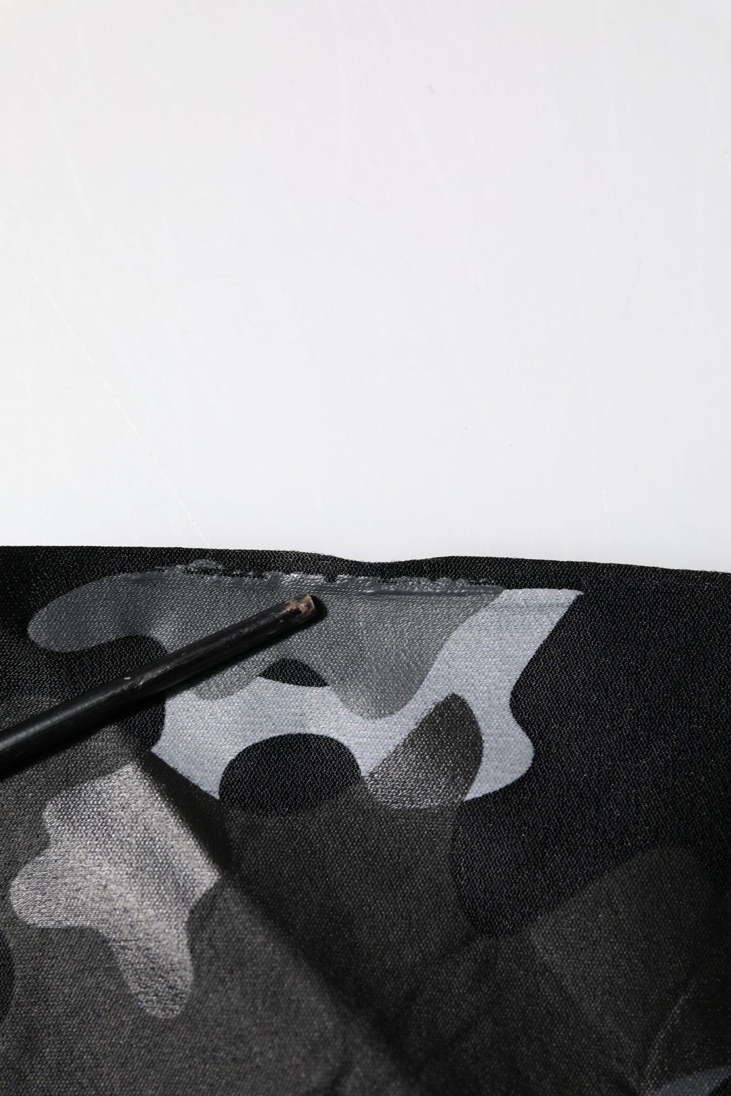 Dolce & Gabbana Schwarzer Camouflage-Pullover