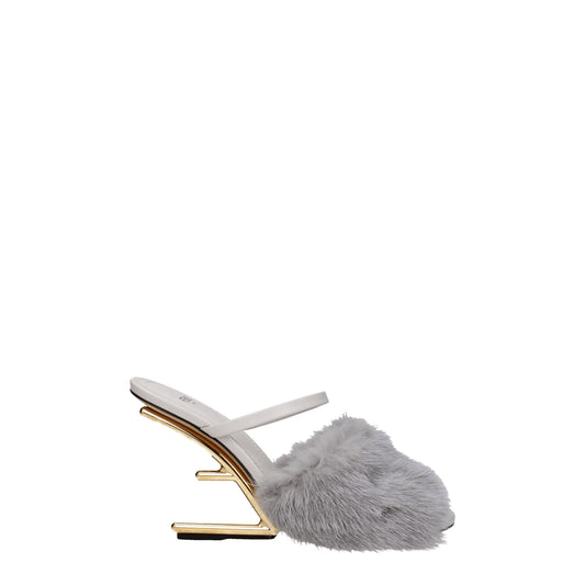 Fendi Graue Nerz-Hausschuhe