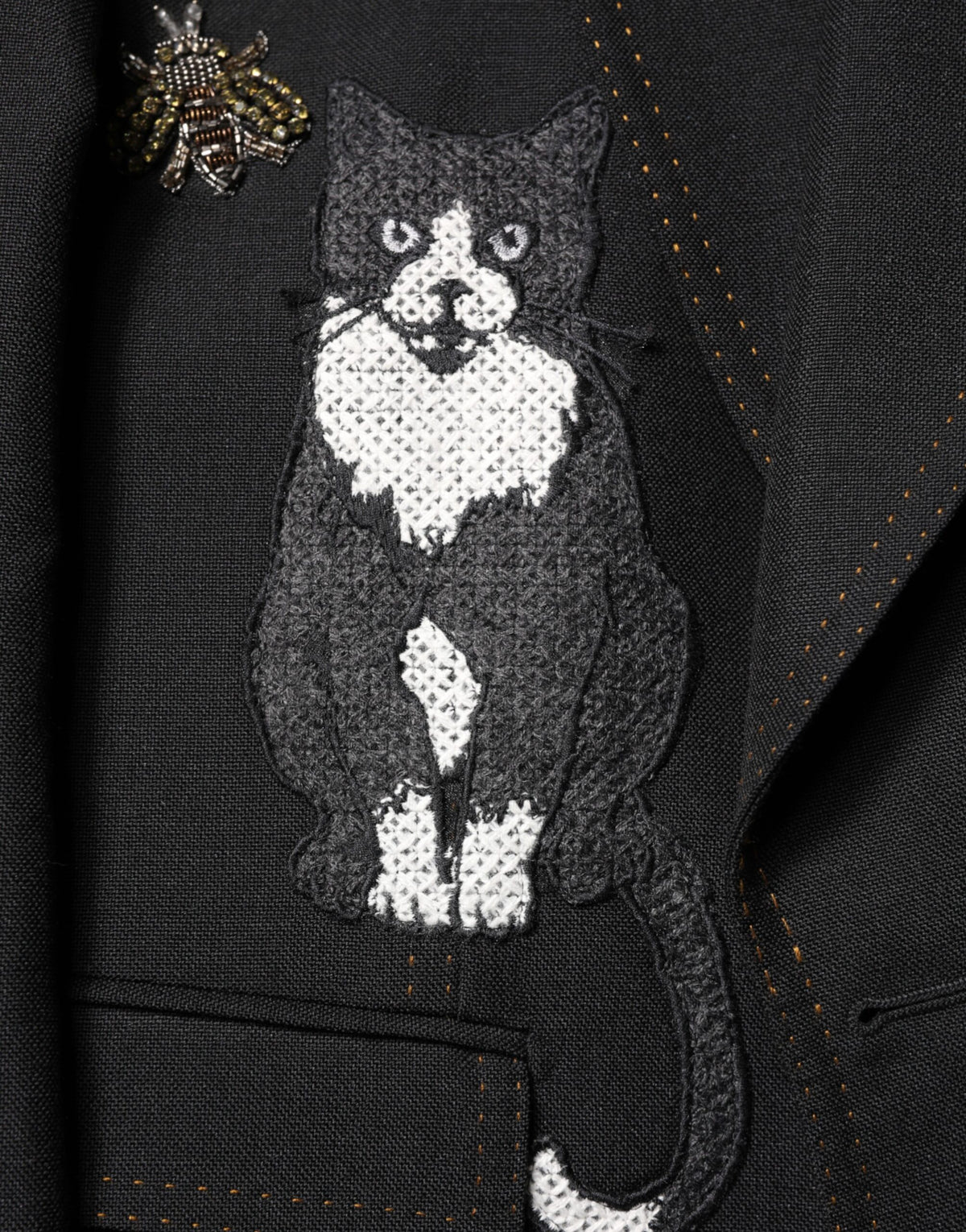Dolce & Gabbana – Schwarzer Anzug-Blazer mit Bienenkronenverzierung