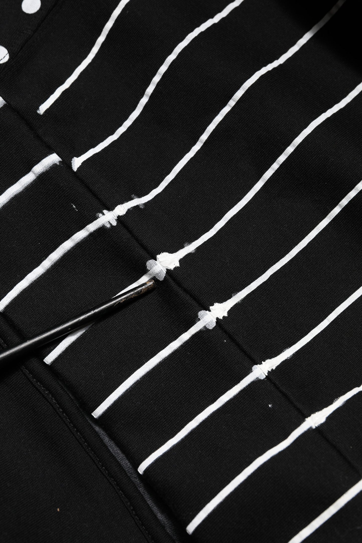 Dolce & Gabbana Herren Sweatshirt mit Kapuze und schwarzen Streifen