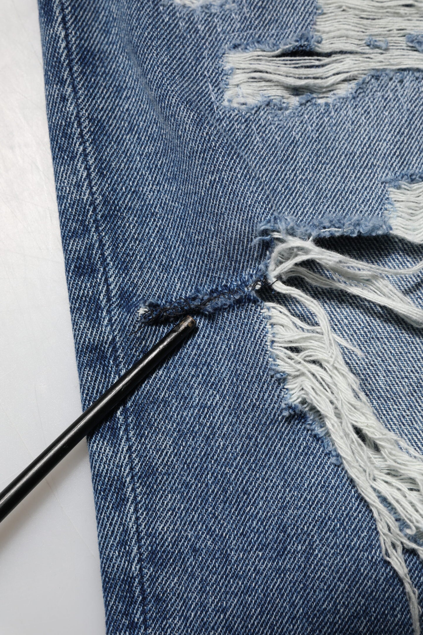 Dolce & Gabbana Blaue zerfetzte Jeans mit hoher Taille für Damen