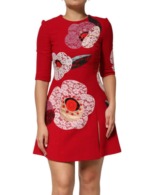 Dolce & Gabbana – A-Linien-Minikleid mit roter Spitzen-Blumenapplikation