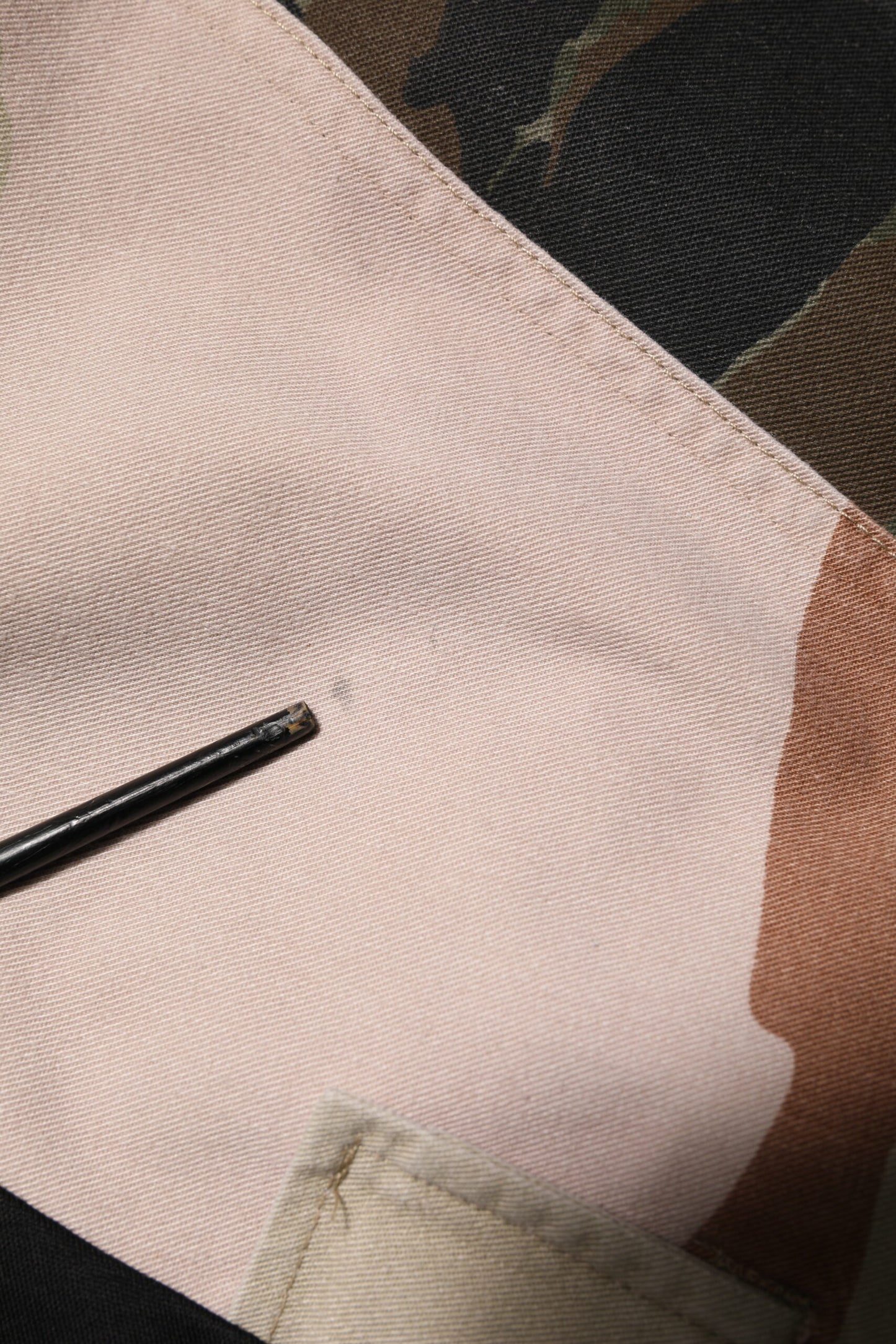 Dolce & Gabbana Mehrfarbiges Patchwork-T-Shirt aus Baumwolle mit Rundhalsausschnitt