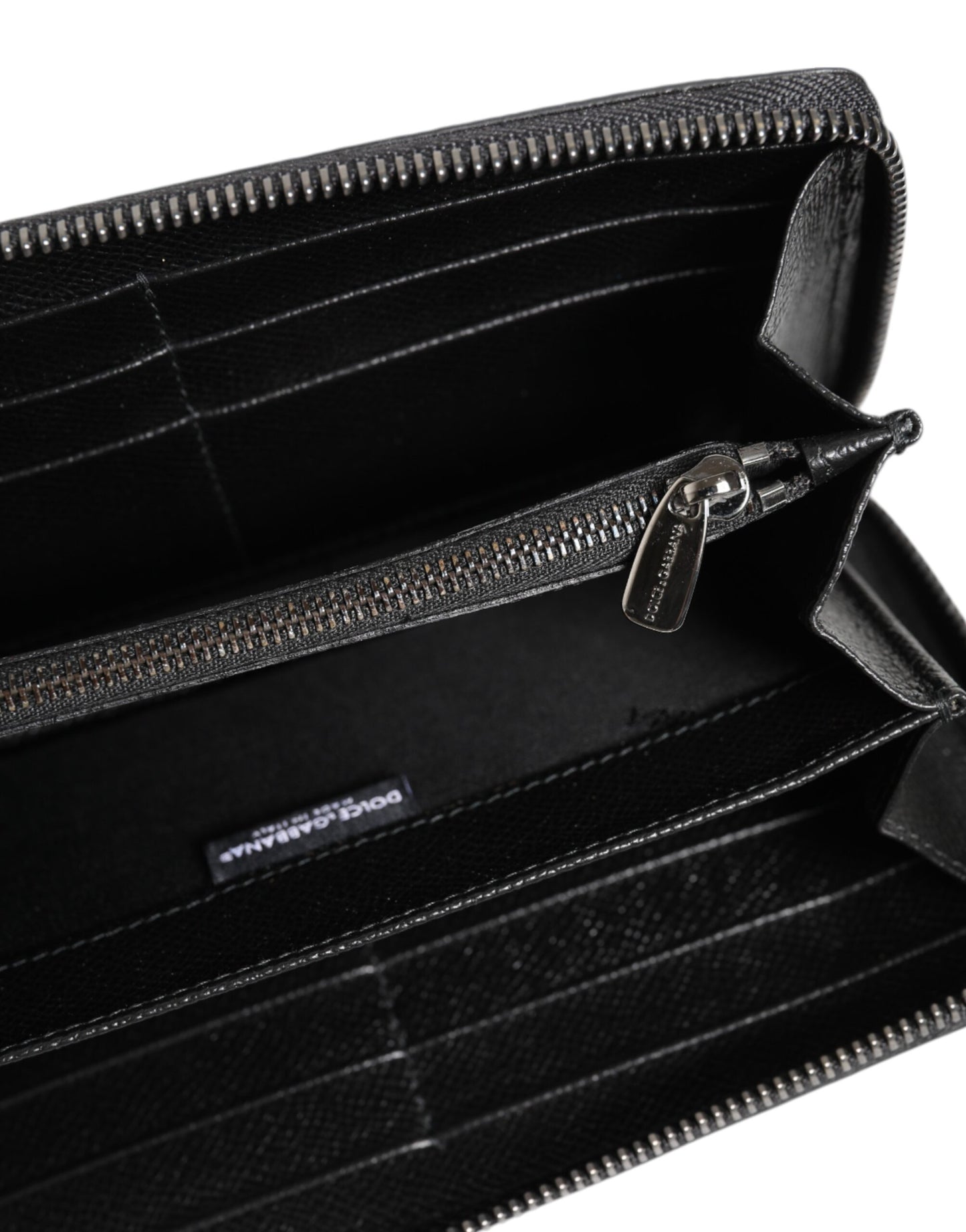 Dolce & Gabbana – Kontinentale Geldbörse aus Leder mit Rundum-Reißverschluss in Schwarz und Grau mit Leopardenmuster