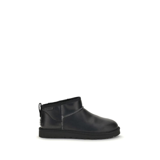 حذاء UGG Ultra mini المصنوع من الجلد للثلج
