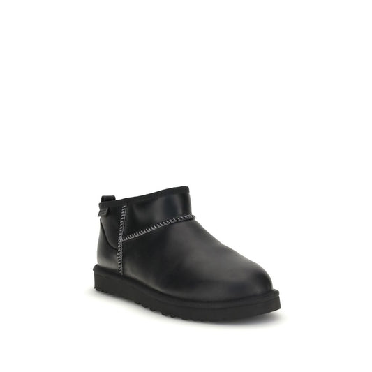حذاء UGG Ultra mini المصنوع من الجلد للثلج