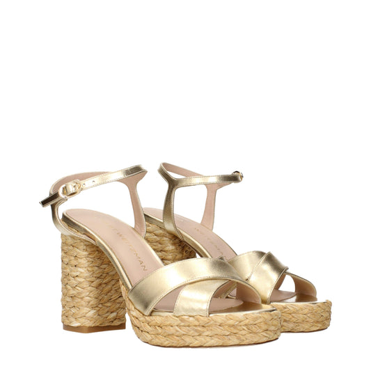 Stuart Weitzman – Goldene Leder-Plateaus