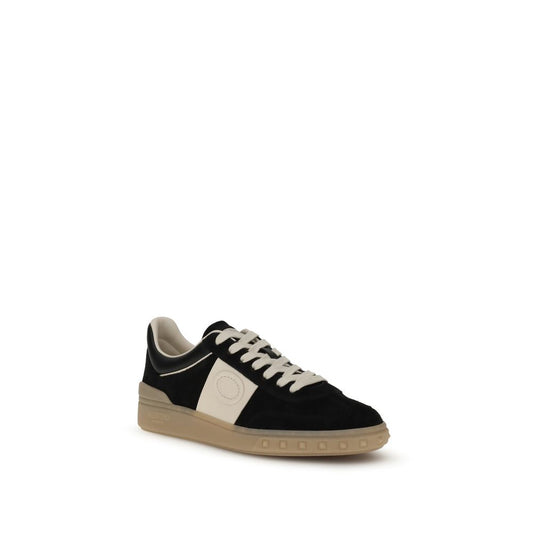Valentino Garavani Schwarze Kalbsleder-Sneaker Bos Taurus mit niedrigem Schaft