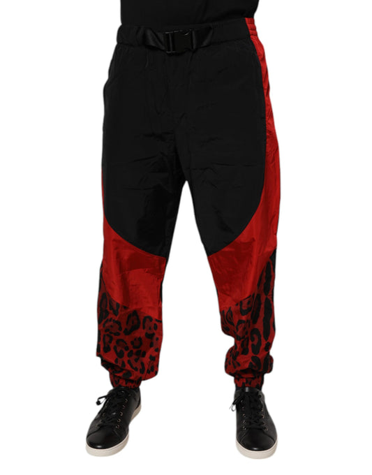 Dolce & Gabbana – Jogginghose aus Nylon mit Leopardenmuster in Schwarz und Rot