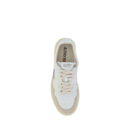 Autry White Calf Leather Bos Taurus Low Top Sneakers