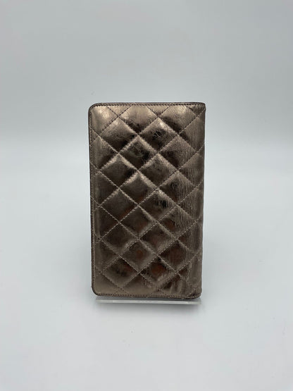 Chanel CHANEL Matèlassè Platinum Wallet